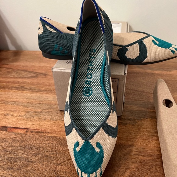 Rothy’s Moroccan Green Point Flat- NIB - Size 7.5 - Picture 2 of 11